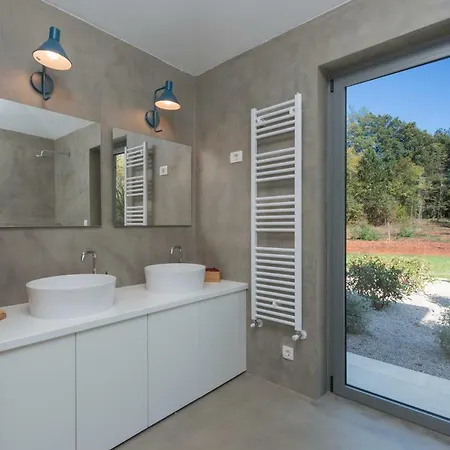 Stepancic - Large Garden And Heated Pool Вилла Лабин