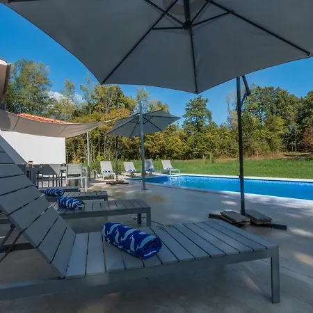 Stepancic - Large Garden And Heated Pool Вилла *