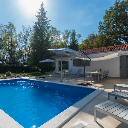Stepancic - Large Garden And Heated Pool Labin (Istria)