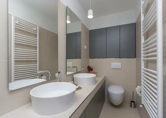 Stepancic - Large Garden And Heated Pool Villa *